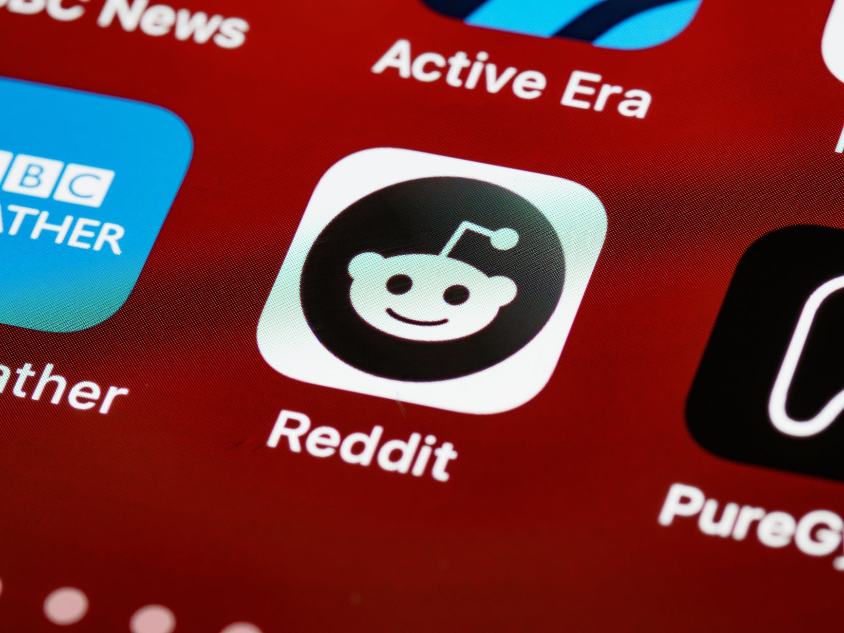 Hedge Funds, Reddit and GameStop: is Fintech Democratizing Finance?